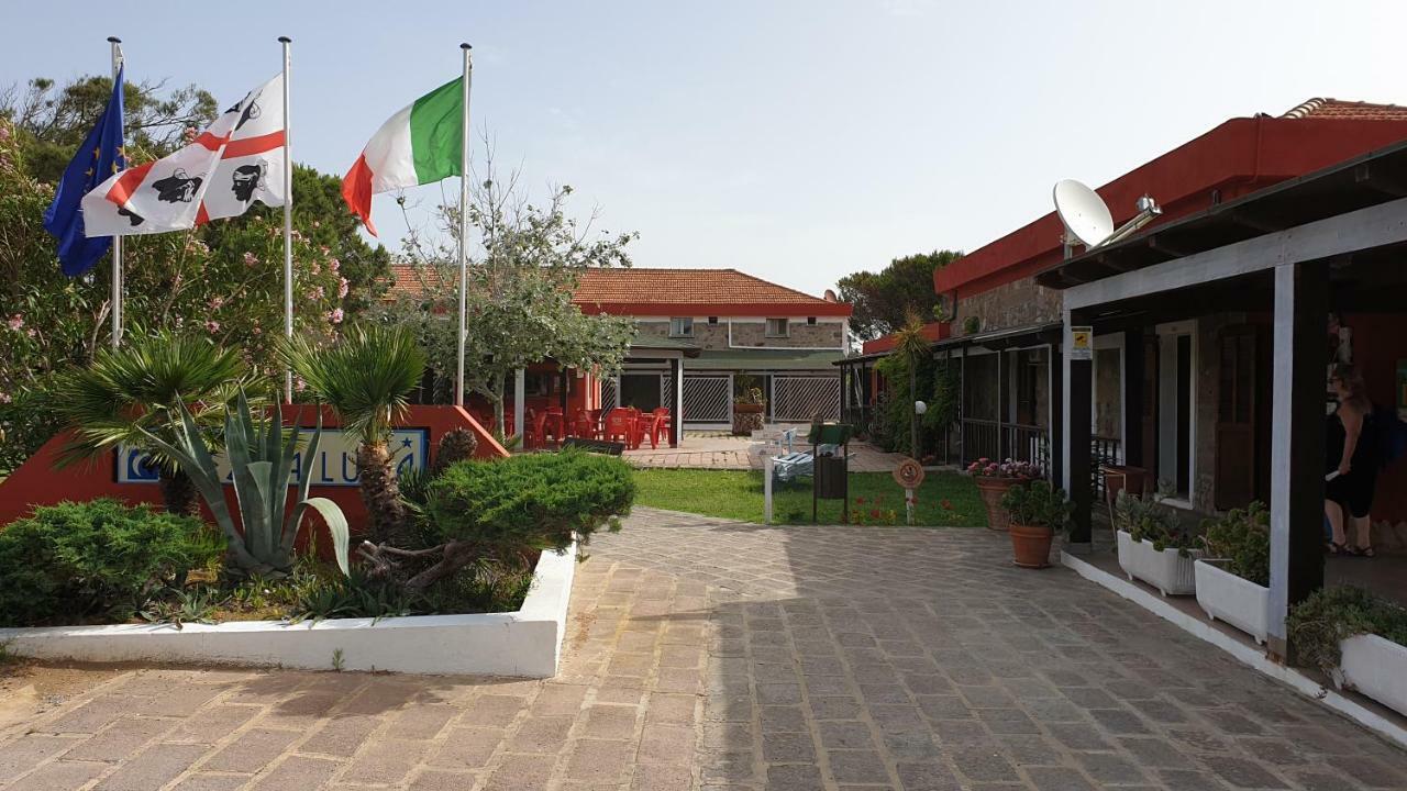 Hotel Mezzaluna Carloforte  Exterior foto